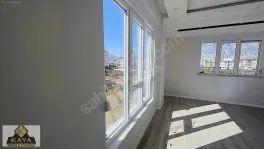 Katta tek lüks site ve caddeye yakın geniş 3+1 — fotoğraf 4
