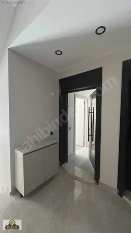 Döşemealtı Tam merkezde Cadde Üstü şık Geniş 1+1 — fotoğraf 6
