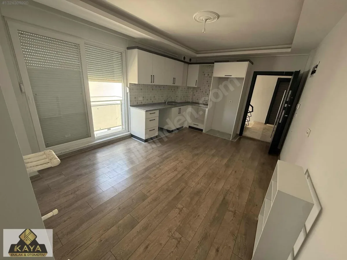 Bilim üniye yakın 1. katta 1+1 15.000 40 m2 — fotoğraf 1