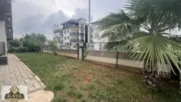 Havuzlu Lüks Site İçi Ebeveyn Banyolu Yerden Isıtmalı 2+1 — fotoğraf 5