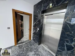 Havuzlu Lüks Site İçi Ebeveyn Banyolu Yerden Isıtmalı 2+1 — fotoğraf 17