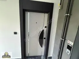 Sgk binası yanında 1+1 y.giriş 45 m2 kaliteli daire — fotoğraf 3