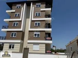 Sgk binası yani 1+1 kiralık daire 1. katta 45 m2 — fotoğraf 1