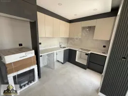 Sgk binası yani 1+1 kiralık daire 1. katta 45 m2 — fotoğraf 19