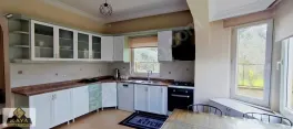 Doğanın içinde 420 m2 Arsa içerisinde 3 Katlı Müstakil Villa — fotoğraf 1