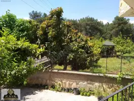 Doğanın içinde 420 m2 Arsa içerisinde 3 Katlı Müstakil Villa — fotoğraf 3