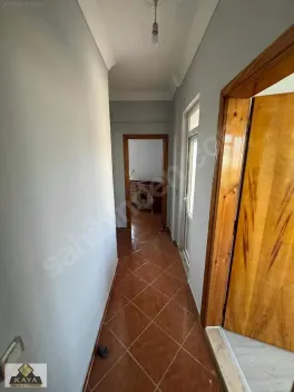 Atatürk caddesi üzerinde köşe başı 5/4 katı kiralık — fotoğraf 2