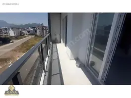 Bahçeyaka mh caddeye yakın havuzlu site içi geniş 1+1 — fotoğraf 13