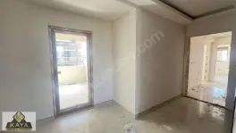Site kalitesinde giyinme odalı ebeveyn banyolu geniş 2+1 — fotoğraf 6